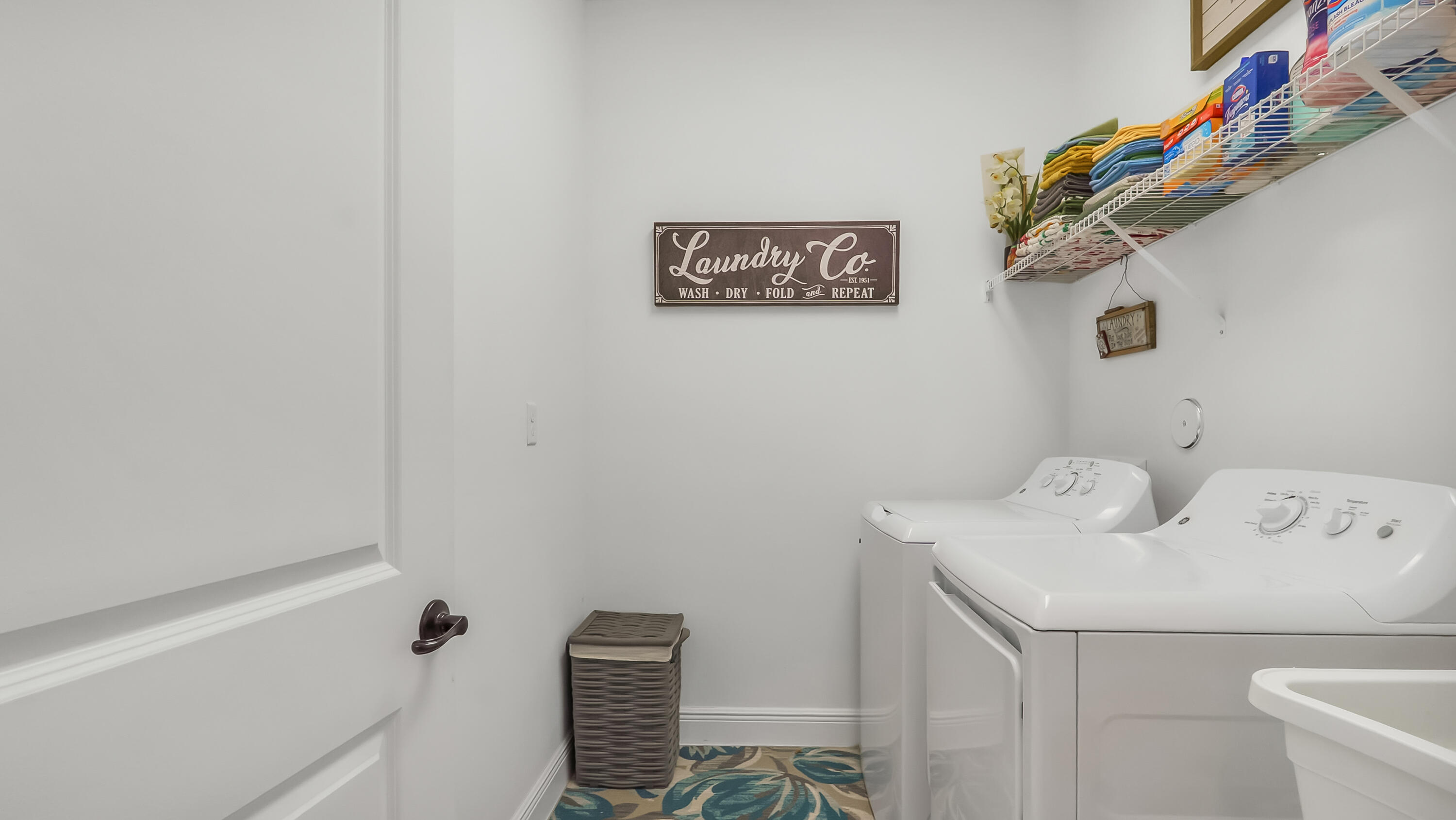 CORAL LAGO - Residential