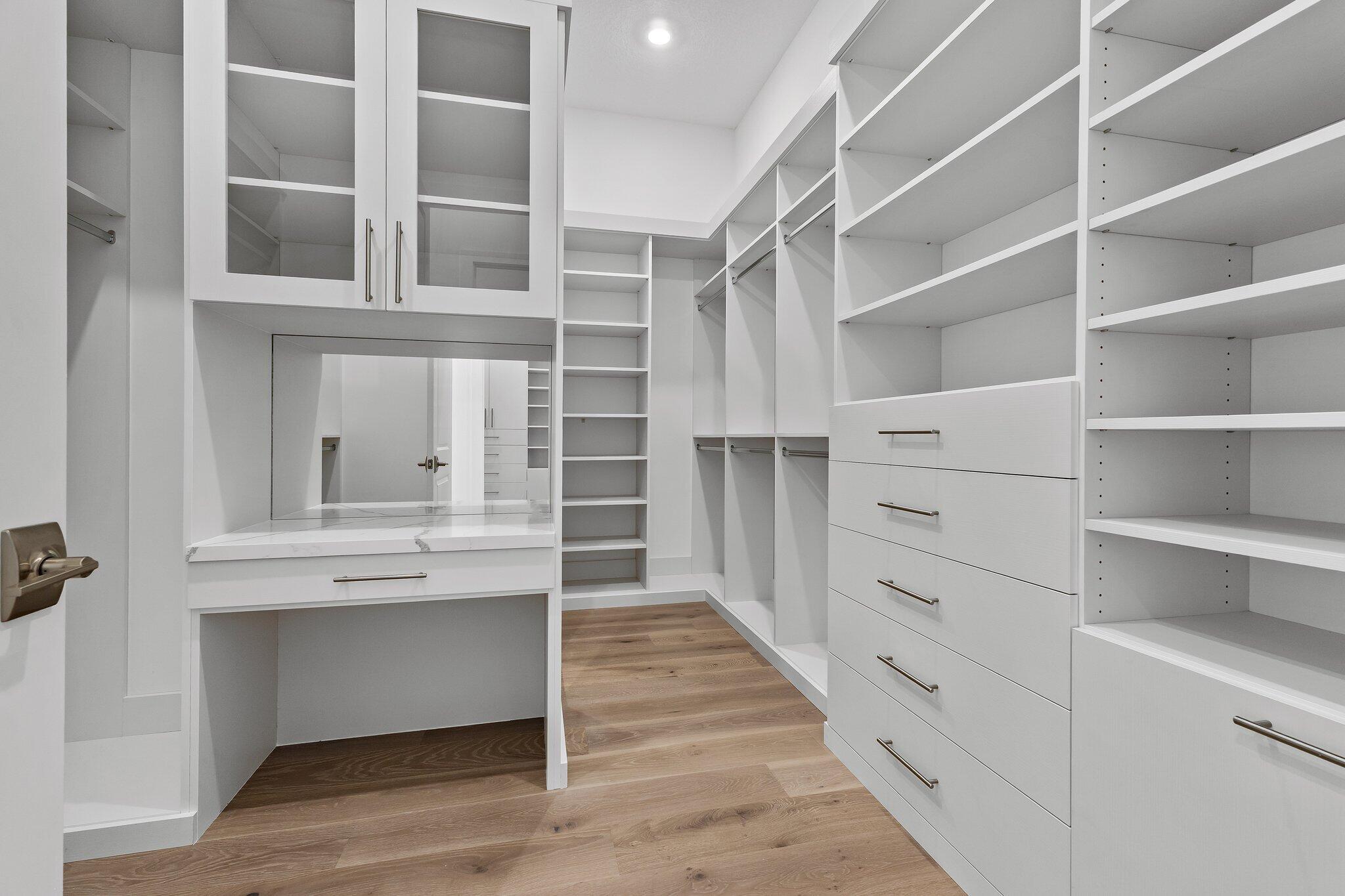 BRIDGEWATER PRESERVE - Residential