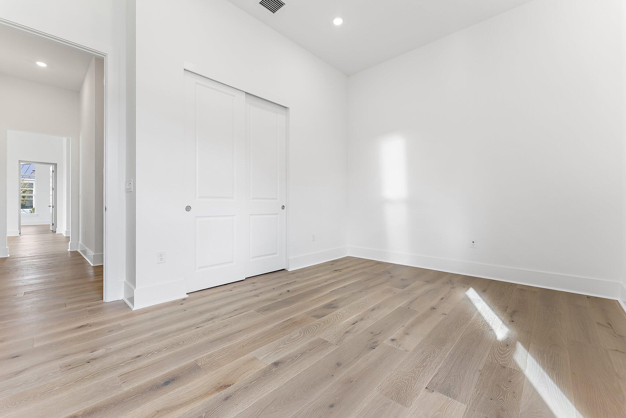 BRIDGEWATER PRESERVE - Residential