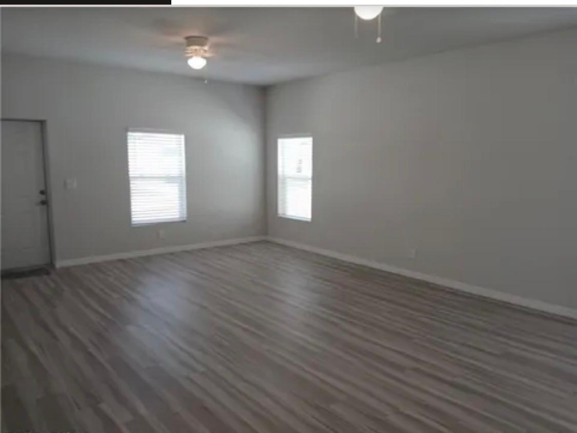 LAS VILLAS AT KENILWORTH - Residential Lease