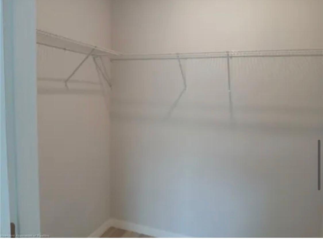 LAS VILLAS AT KENILWORTH - Residential Lease