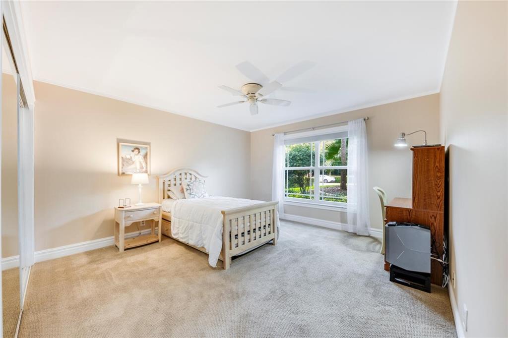 CYPRESS HEAD - Residential