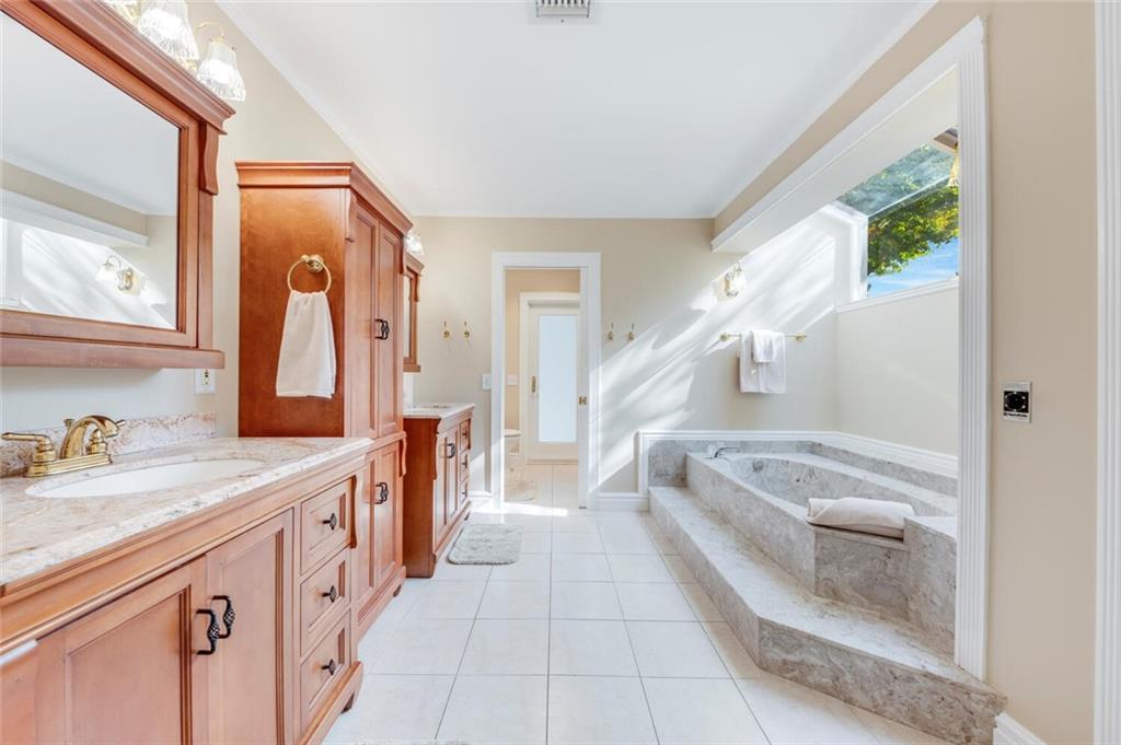 CYPRESS HEAD - Residential