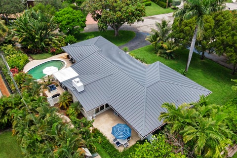 Photo of 3240 Lakeview Drive, Pompano Beach, FL 33062 (MLS # B26090125)