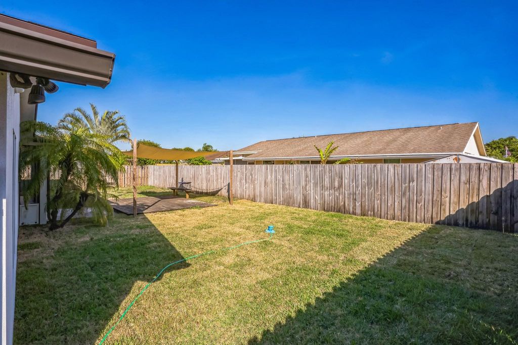 Photo of 8460 Raymond Dr, Boynton Beach, FL 33472 (MLS # F10531150)
