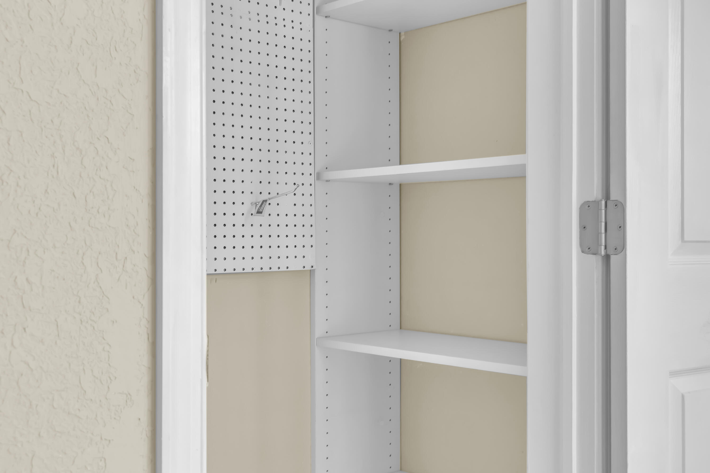 LIMETREE CONDO - Residential