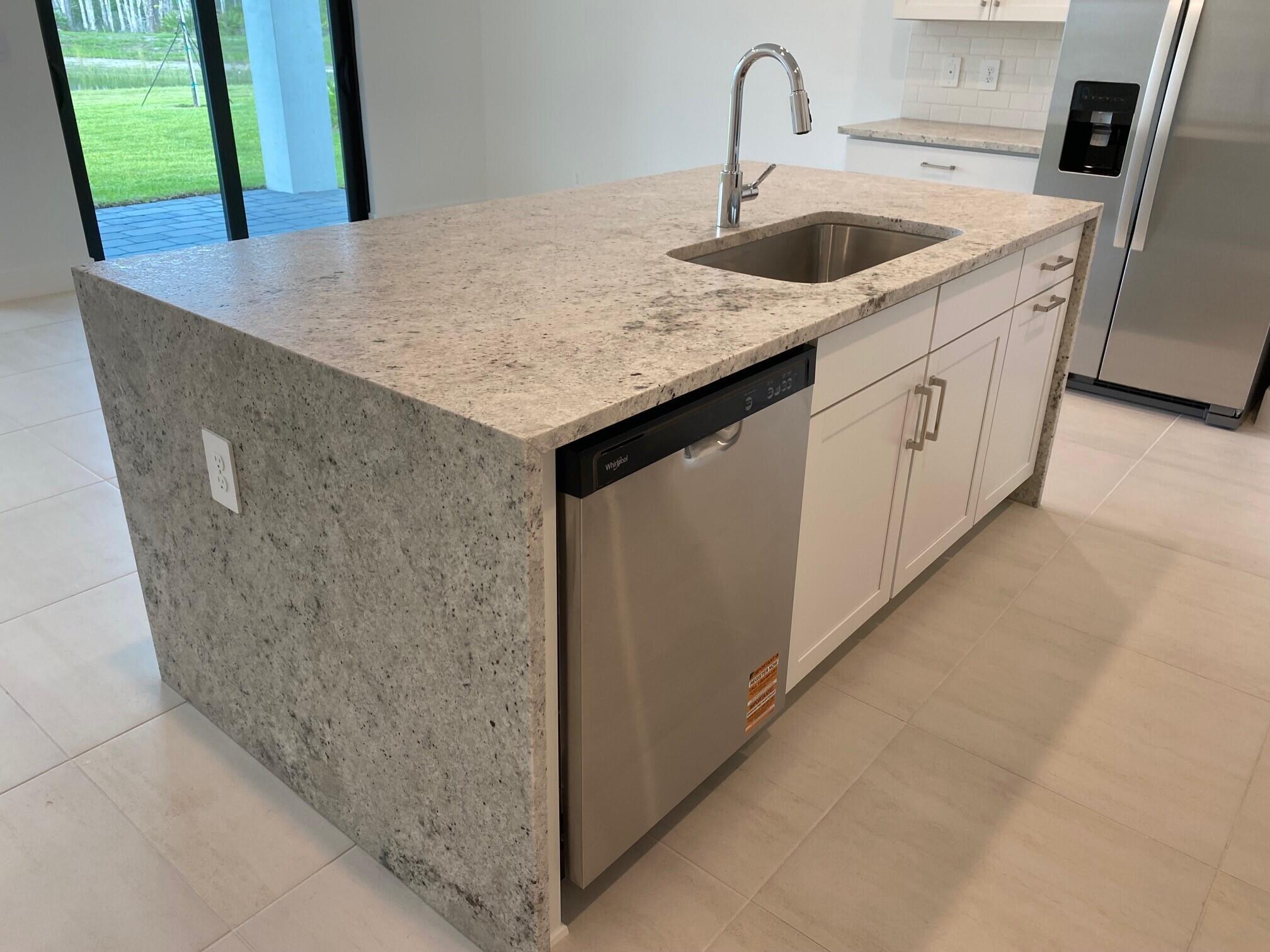 6821 SE Park Trace Drive