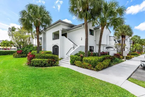 15687 Loch Maree Lane Unit 2404, Delray Beach, FL MLS: R11090344