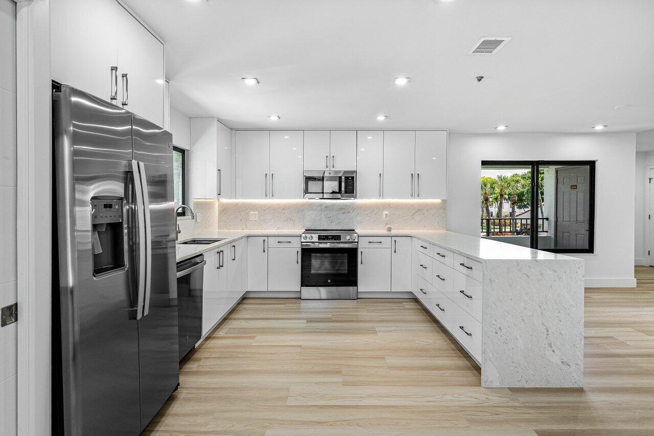 15687 Loch Maree Lane 2404