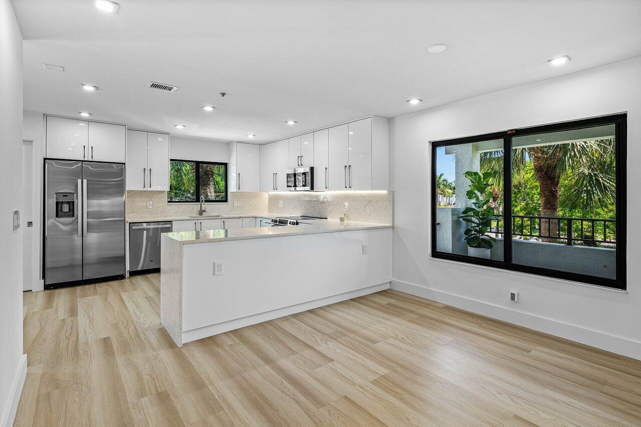 15687 Loch Maree Lane 2404