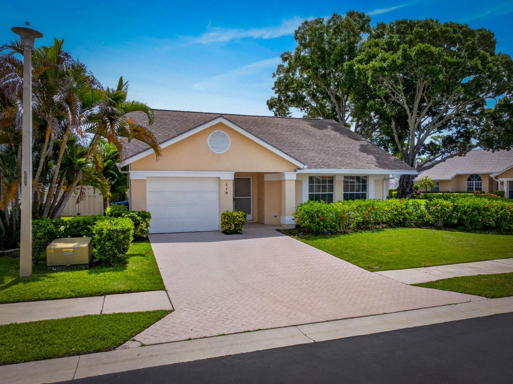 Photo of 119 Adobe Circle, Jupiter, FL 33458 (MLS # B26048728)