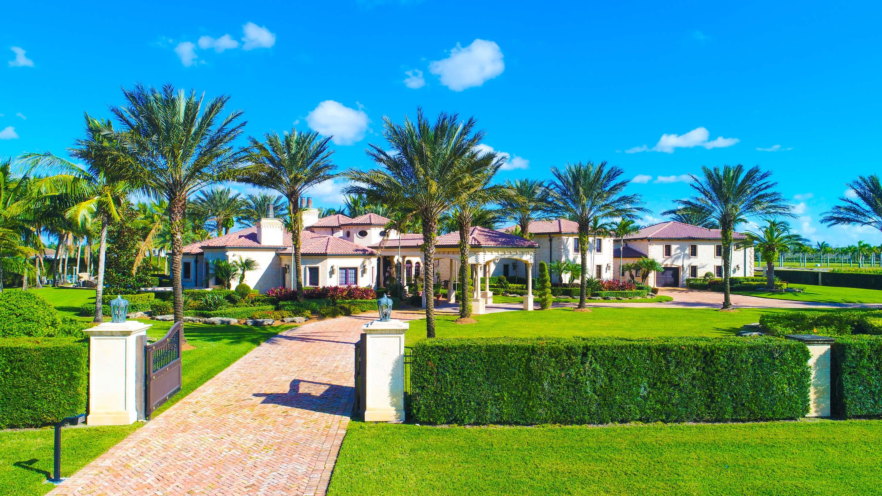 WELLINGTON PRESERVE - Residential