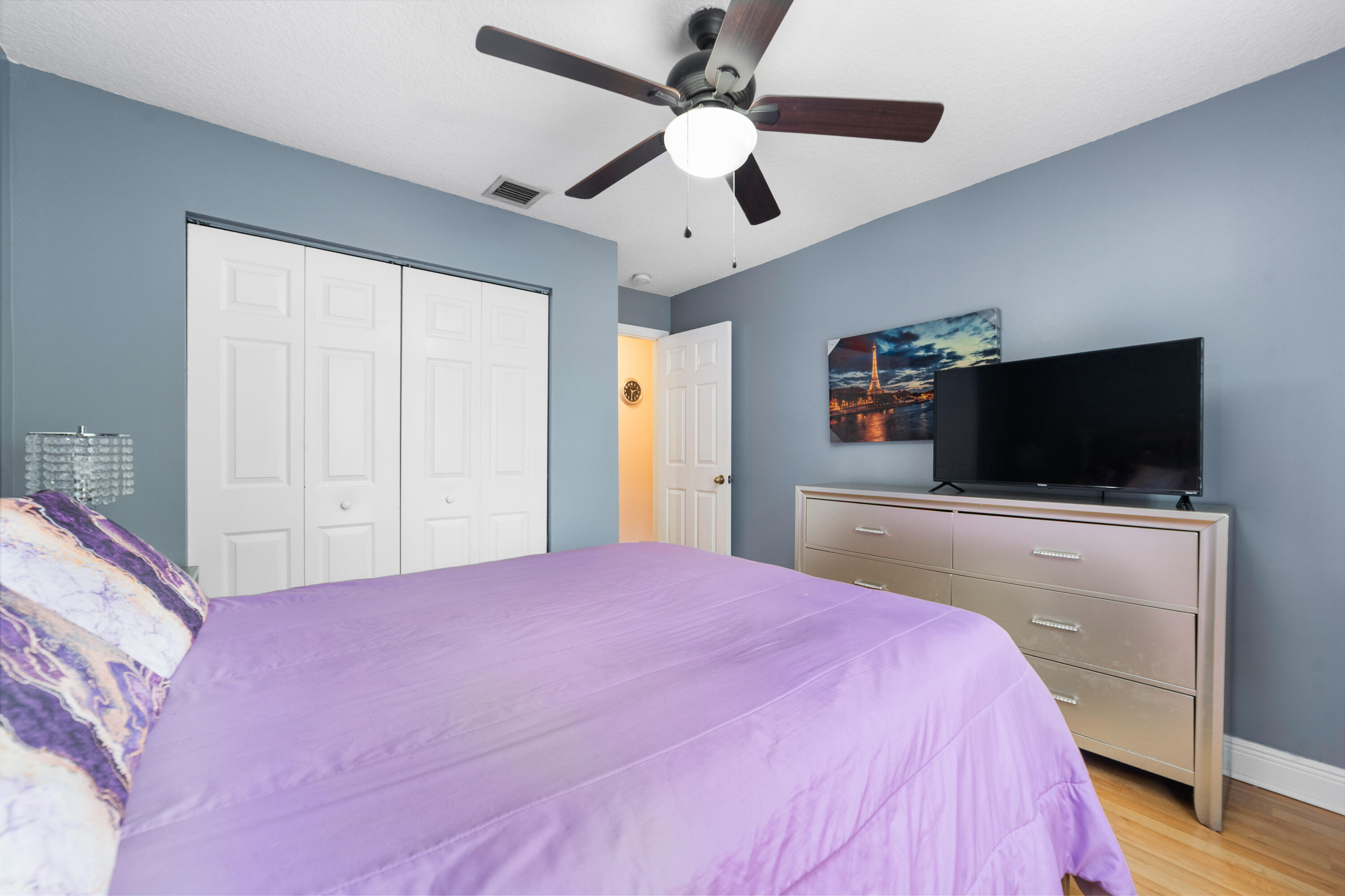 COCONUT POINT - Residential