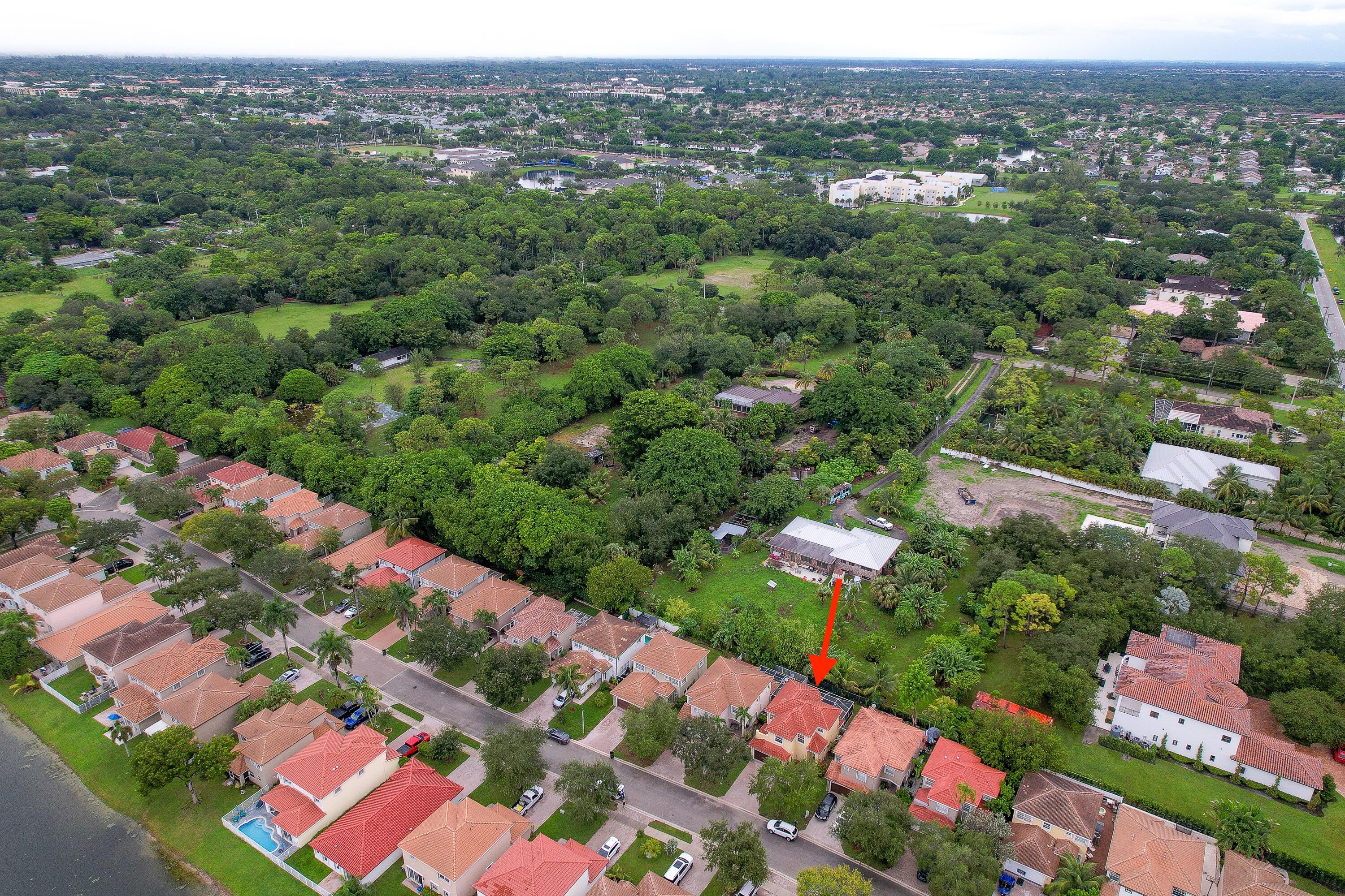 COCONUT POINT - Residential