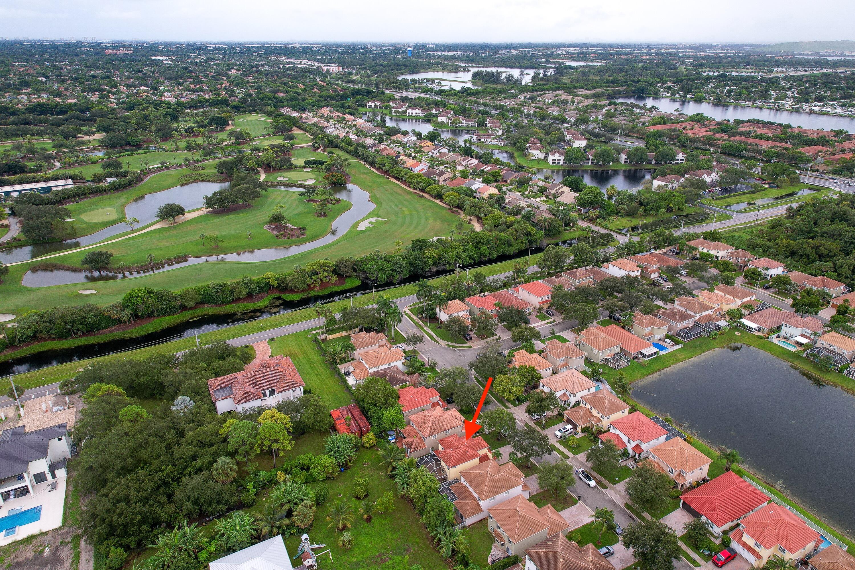 COCONUT POINT - Residential
