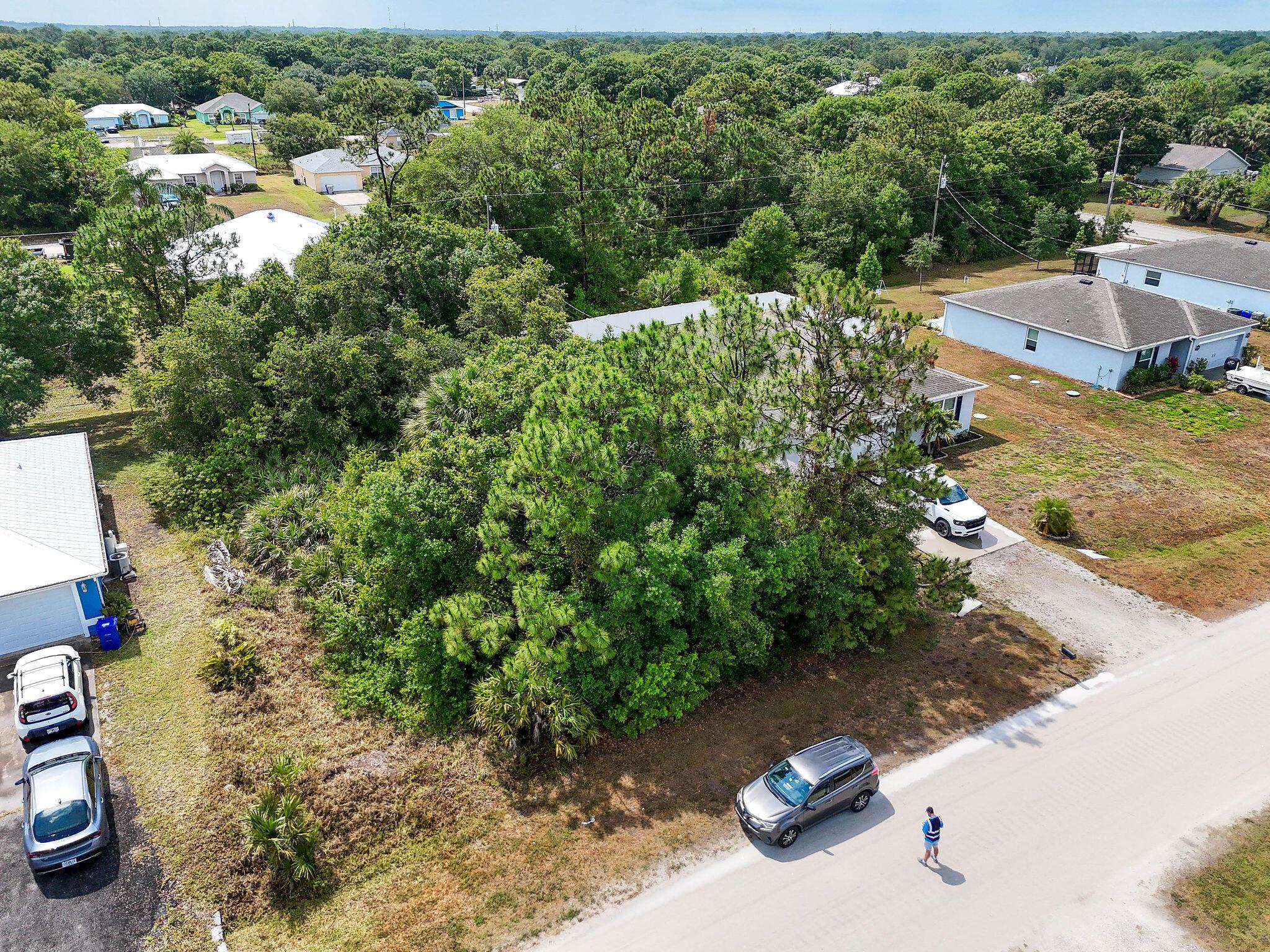 Vero Lakes Estates - Land