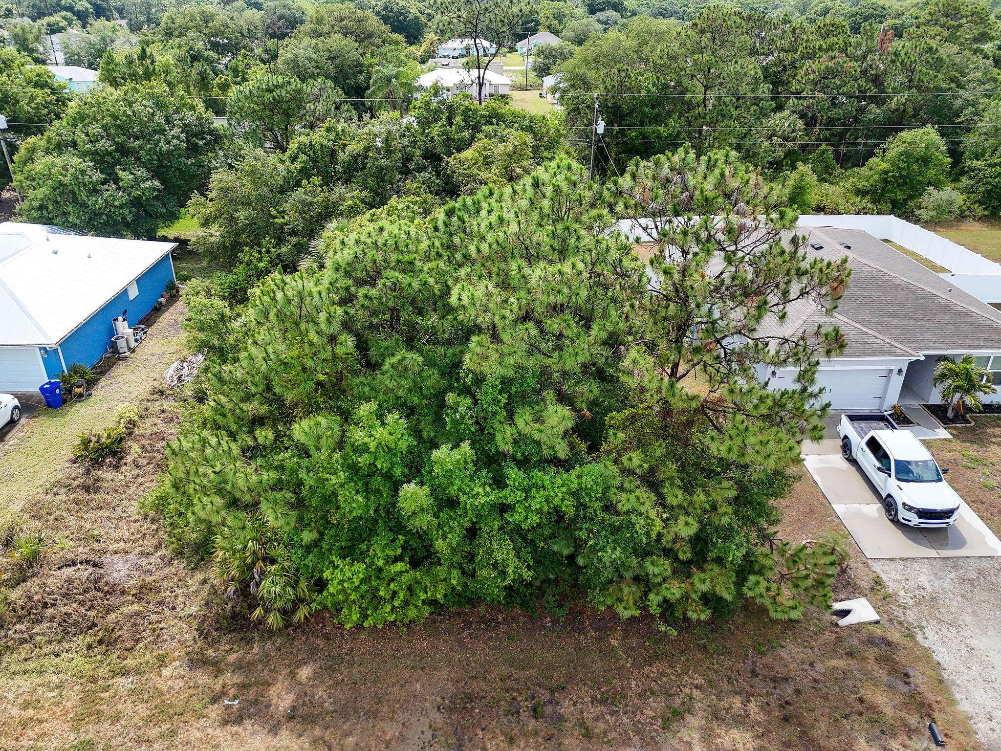 Vero Lakes Estates - Land