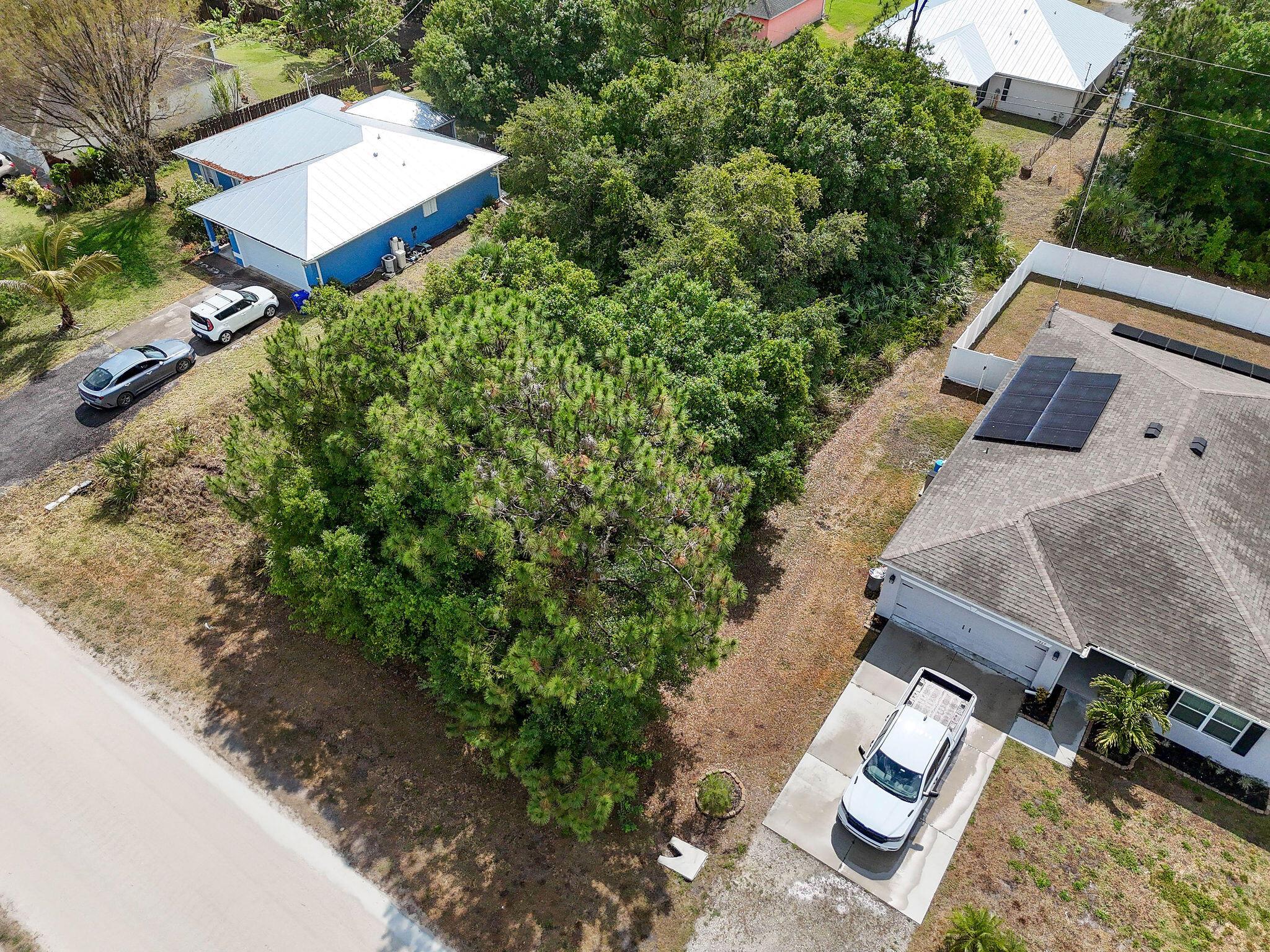 Vero Lakes Estates - Land