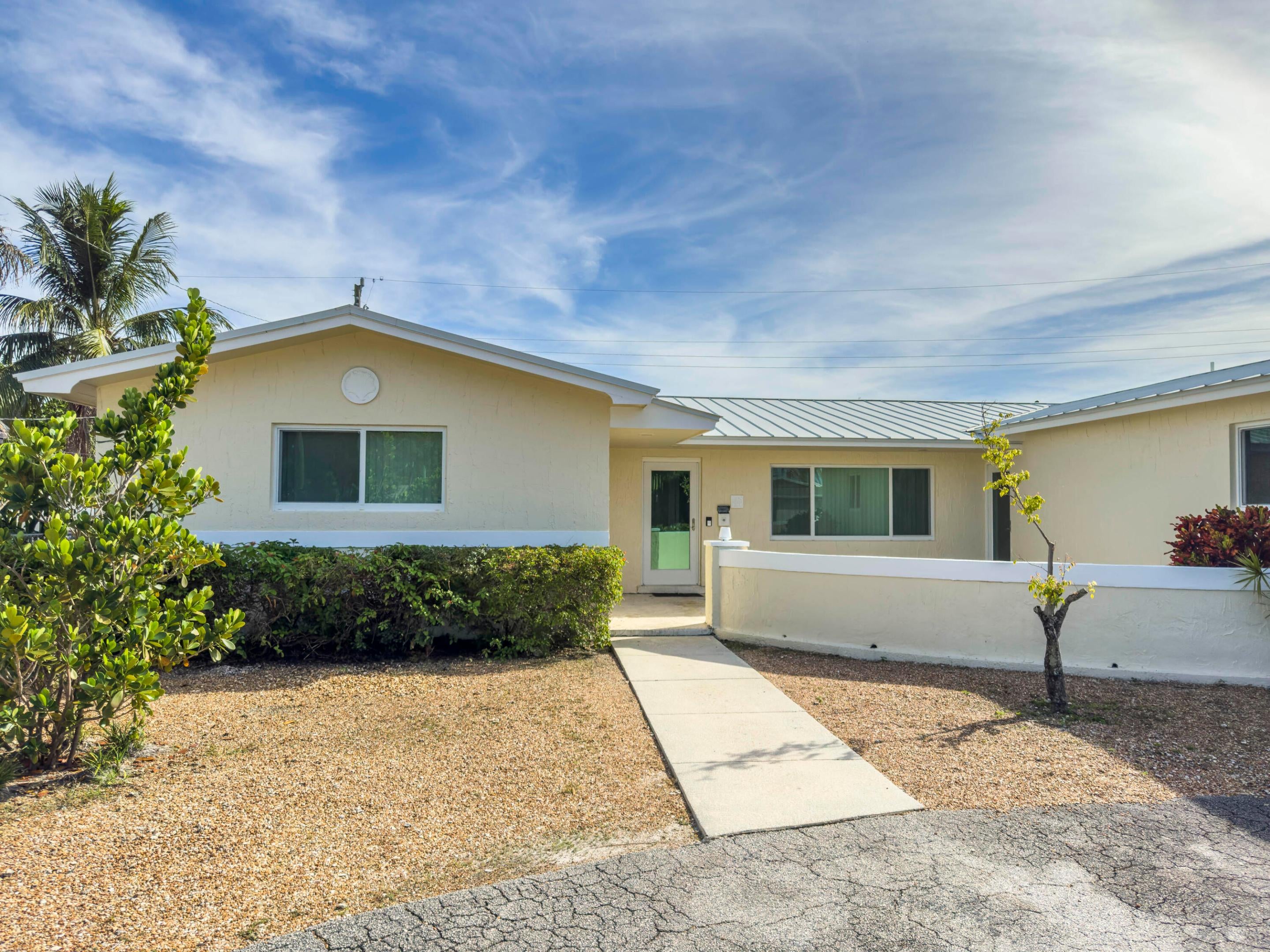 1025 Yale Drive