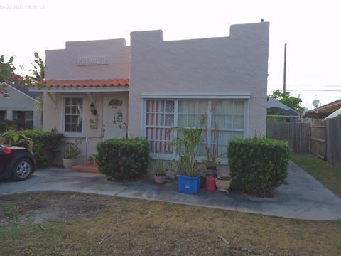 505 Independence Road West Palm Beach FL 33405