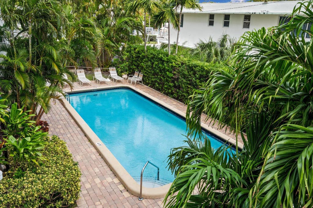 Photo of 720 Orton Avenue #206, Fort Lauderdale, FL 33304 (MLS # B26037312)