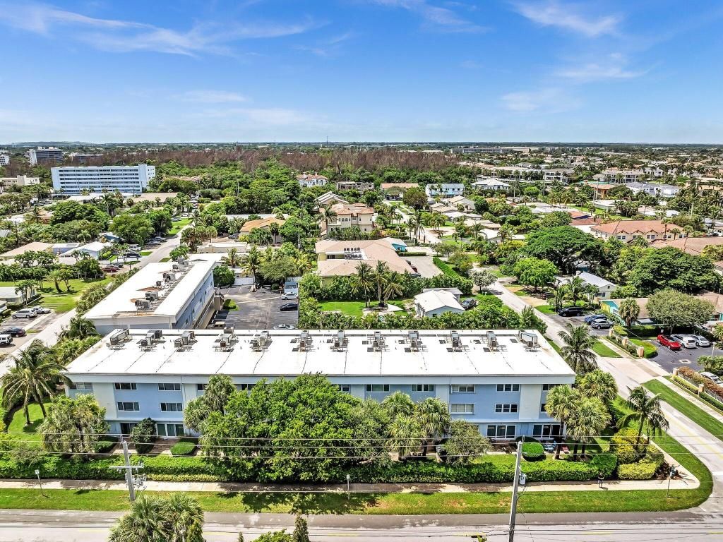 Photo of 505 Northeast 20th Ave #215, Deerfield Beach, FL 33441 (MLS # R11020089)