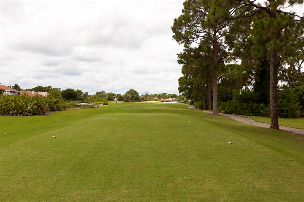 COUNTRY CLUB ESTATES - Residential