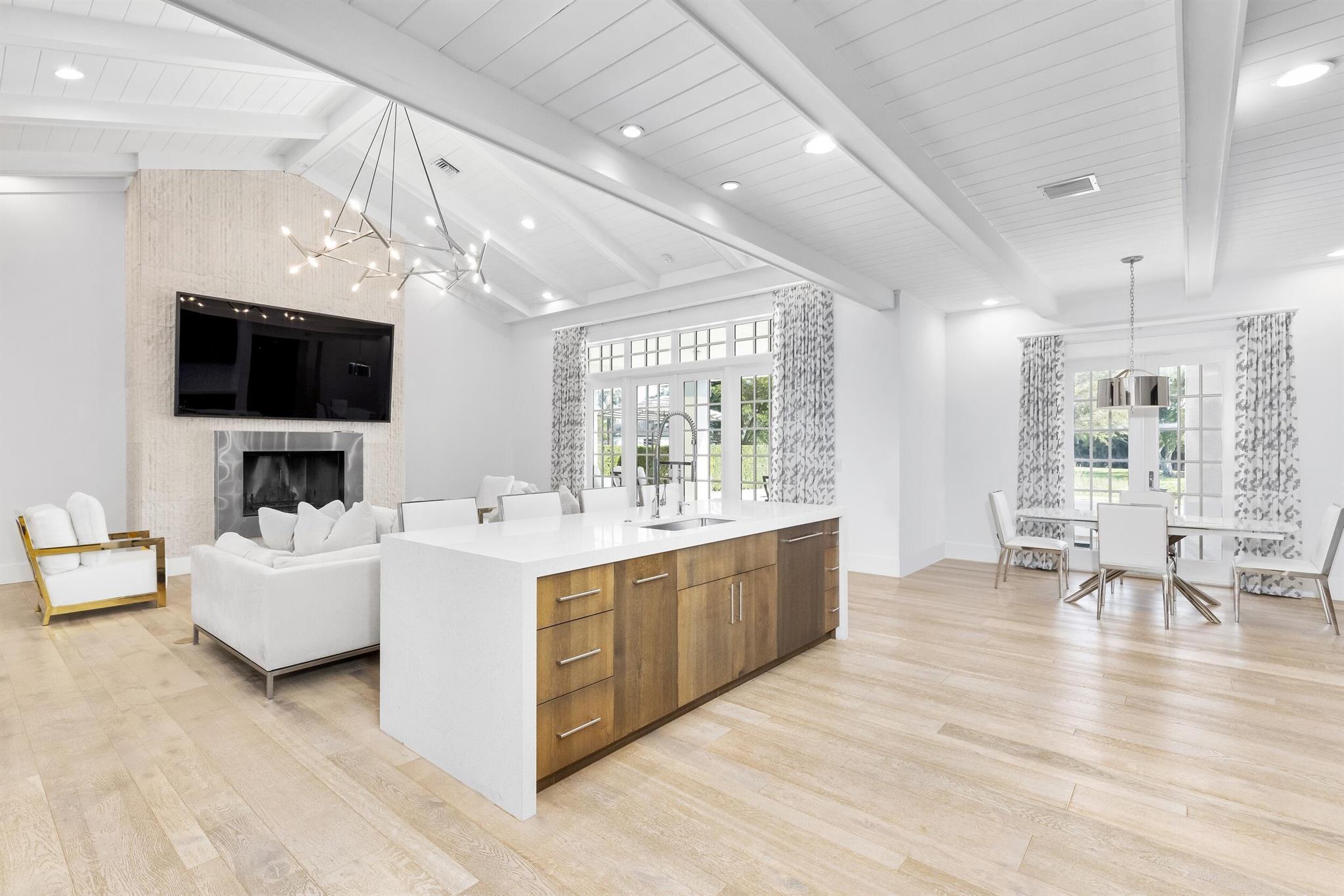 OS DRESSAGE FARM - Residential