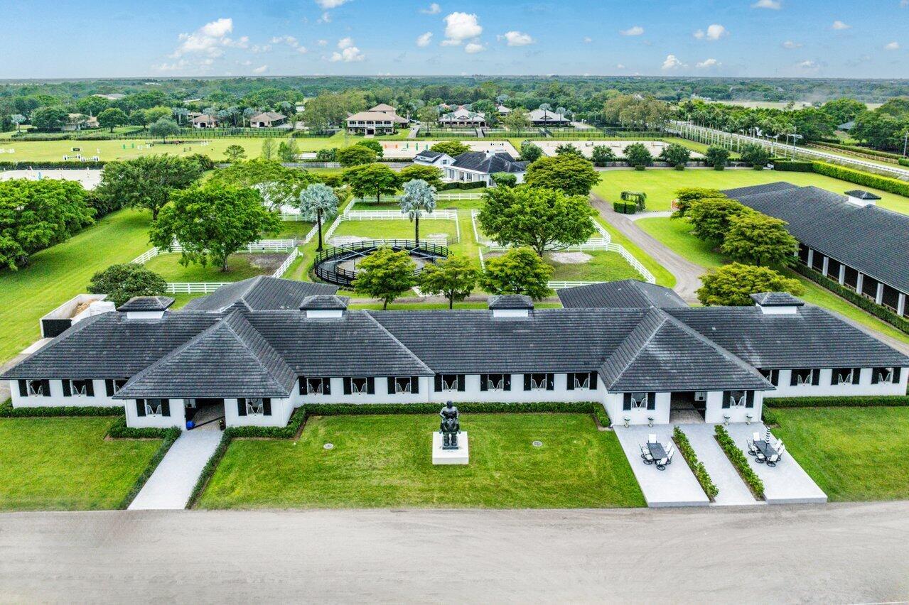 OS DRESSAGE FARM - Residential
