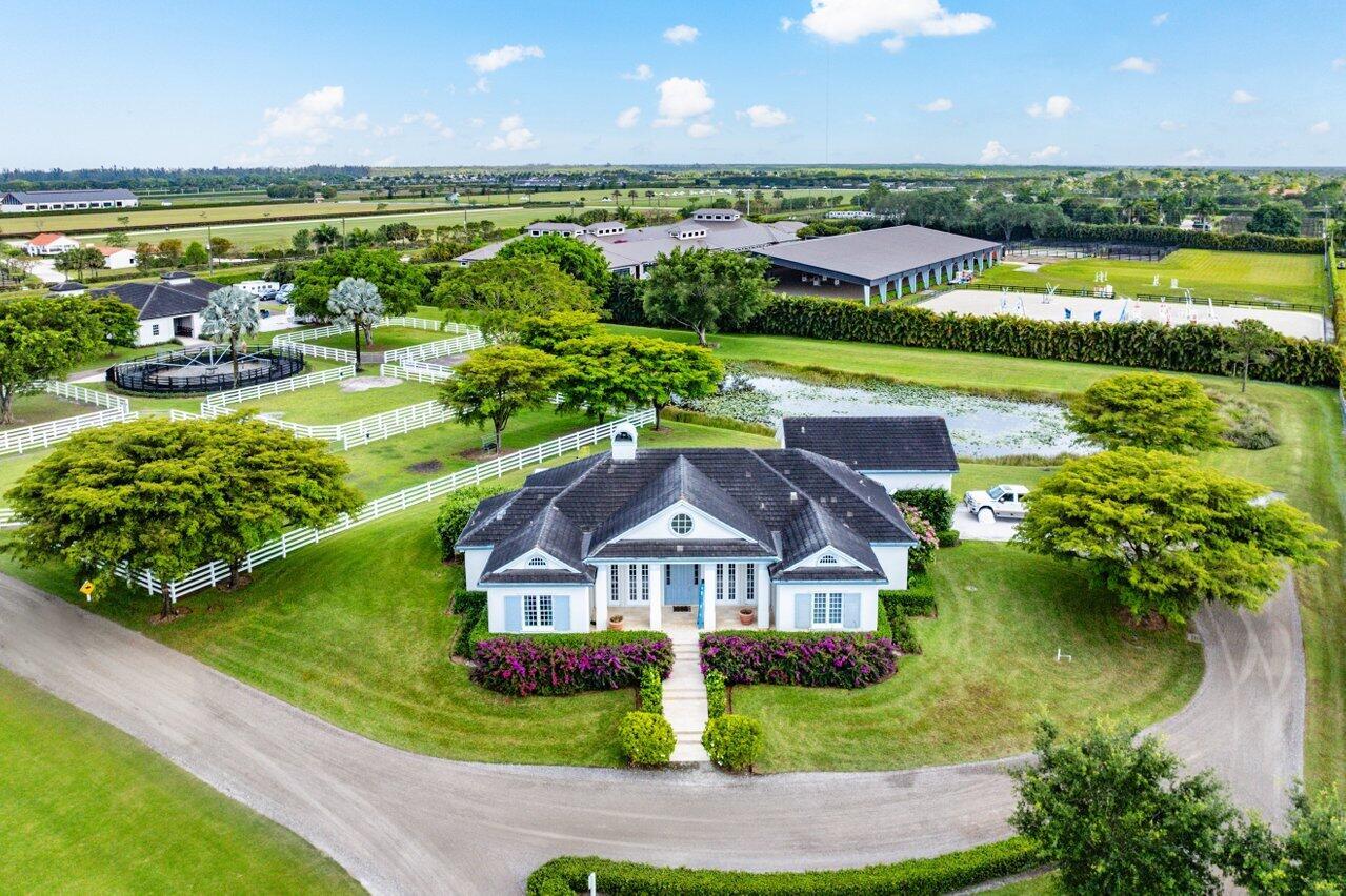 OS DRESSAGE FARM - Residential
