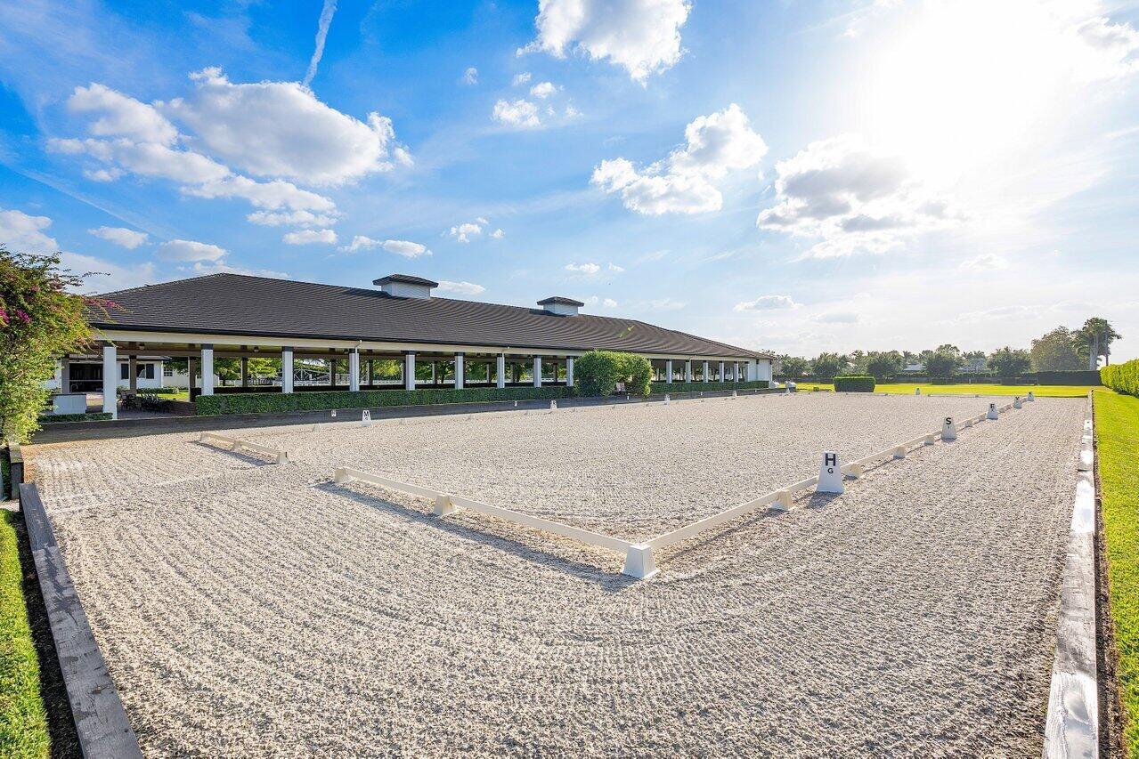 OS DRESSAGE FARM - Residential