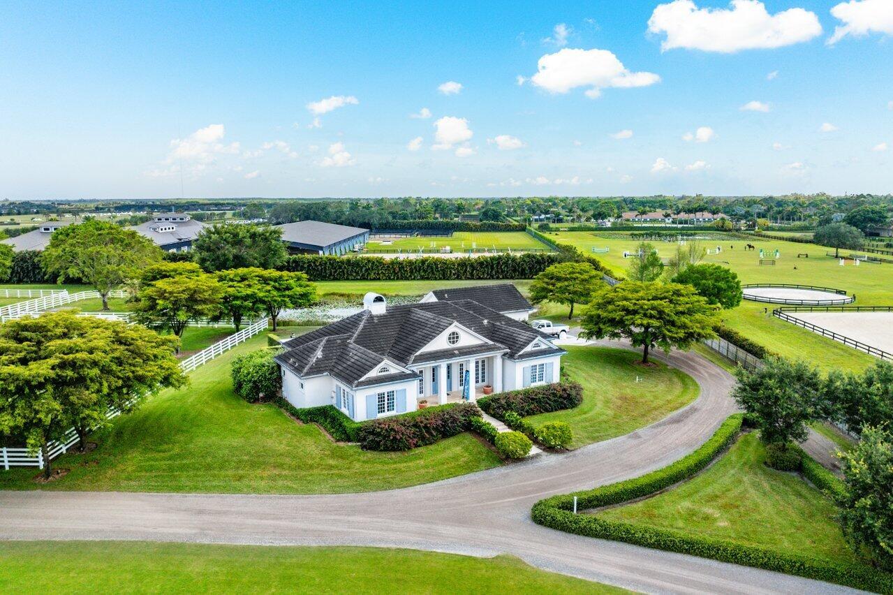 OS DRESSAGE FARM - Residential
