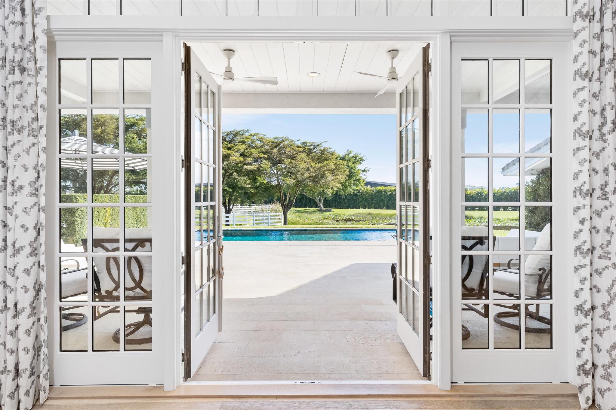 OS DRESSAGE FARM - Residential