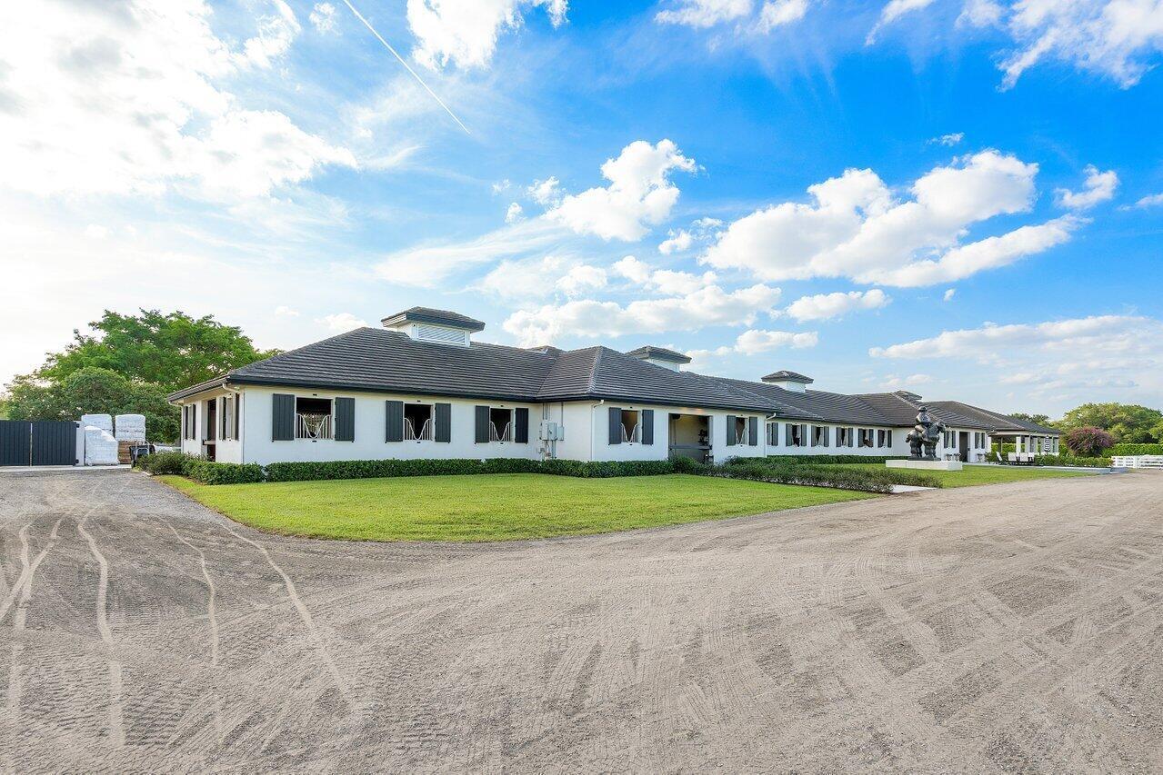 OS DRESSAGE FARM - Residential