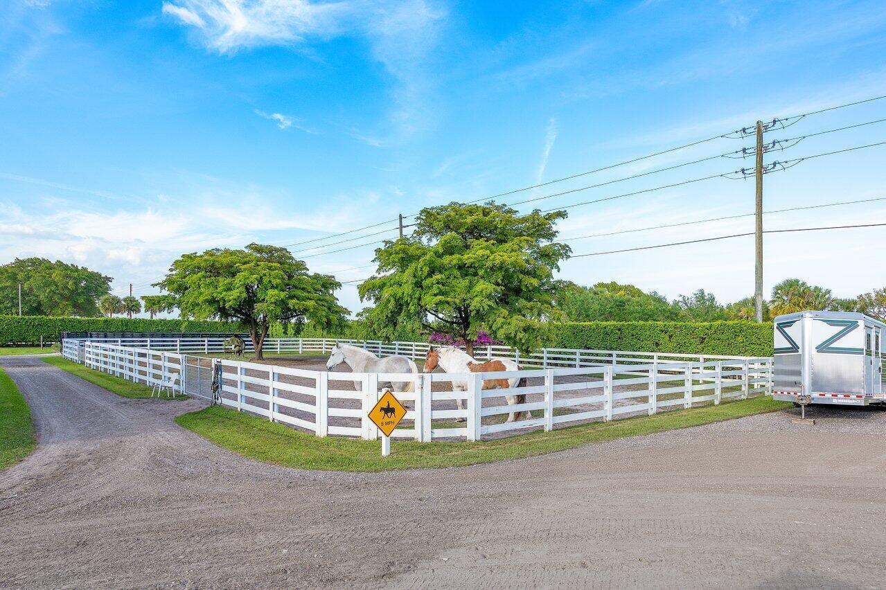 OS DRESSAGE FARM - Residential