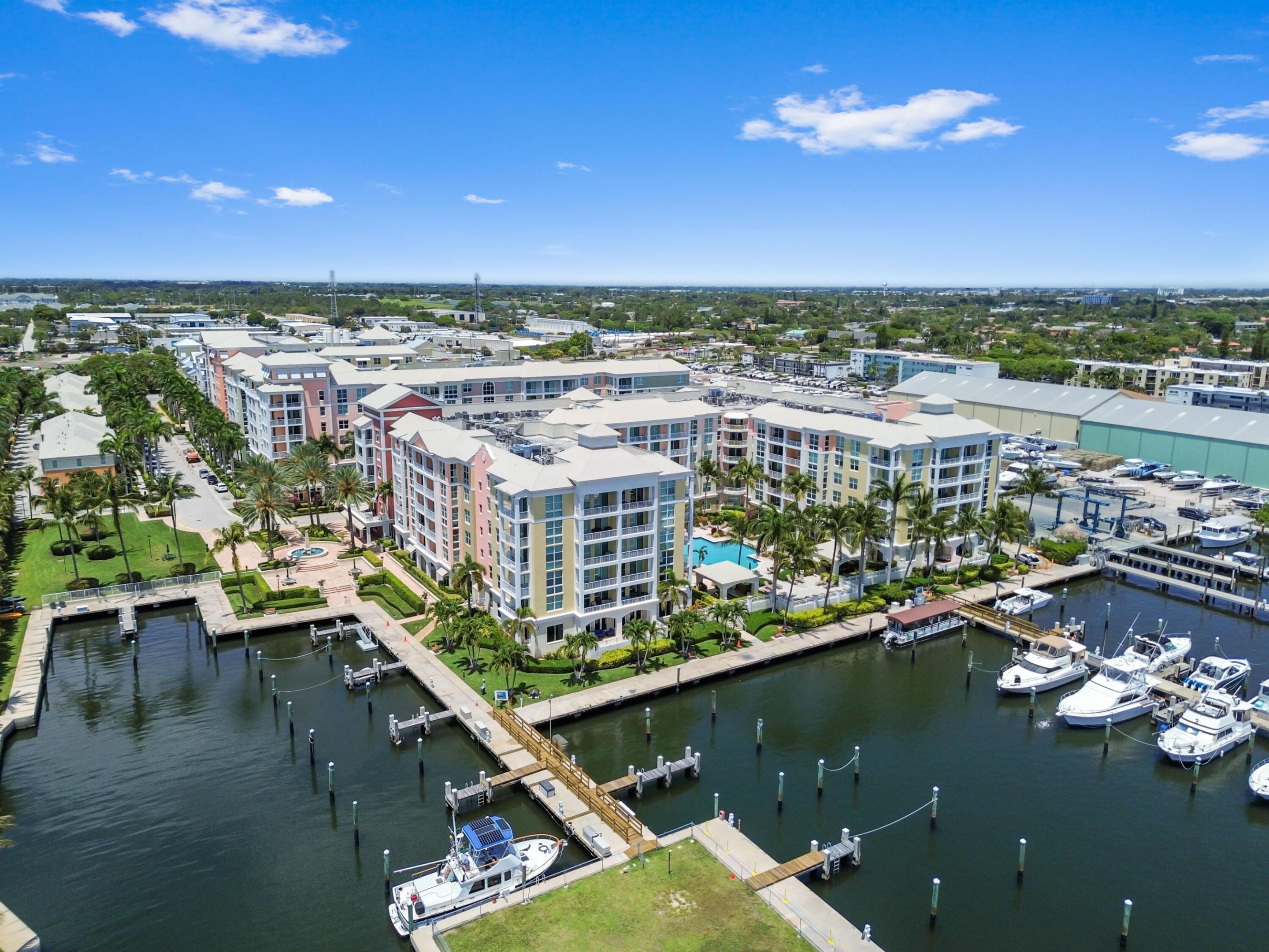 MOORINGS AT LANTANA - Residential
