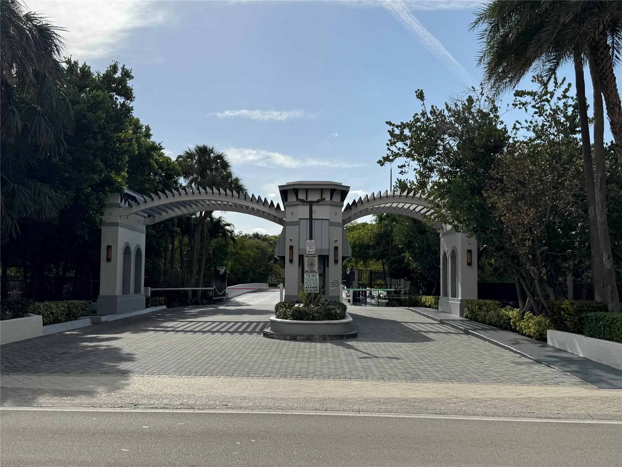 Exclusive townhouse, located on a private, secluded gated island in Sunny Isles with 24/7 security. Updated and renovated contemporary townhouse featuring three bedroom, two-and-a-half bathroom with high ceiling throughout. Sky light. Brand new appliances, flooring, kitchen, bathrooms, railing, painting, deck, new impact windows and doors and new 35' Dock with easy ocean access. Amenities include a tennis courts, two pools, exercise room, community room, and racquetball court. Nearby distance to the beach, major shopping centers, restaurants, and A+ schools. Roof is approx. 3 year old (per HOA). Maintenance fee includes Cable, Internet, wind and flood insurance, water, sewer, and roof. Could be sold furnished. Ready to move in.