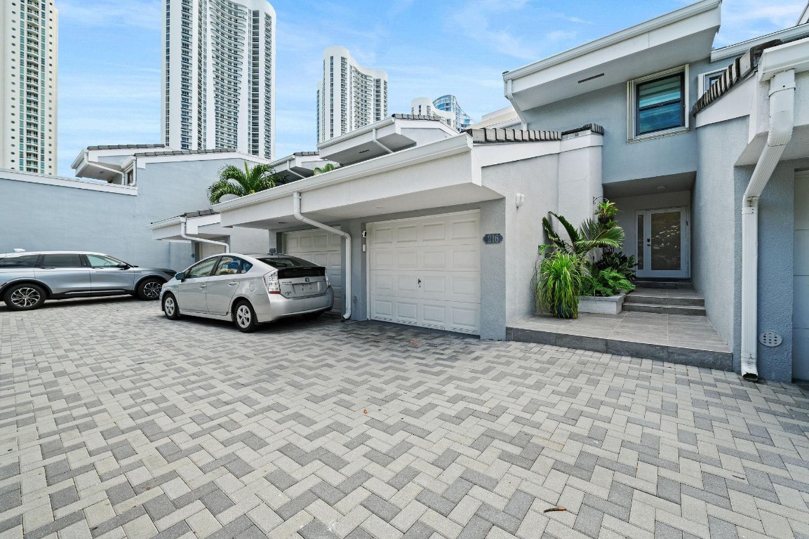 POINCIANA IS YT & RCQ CLU - Residential