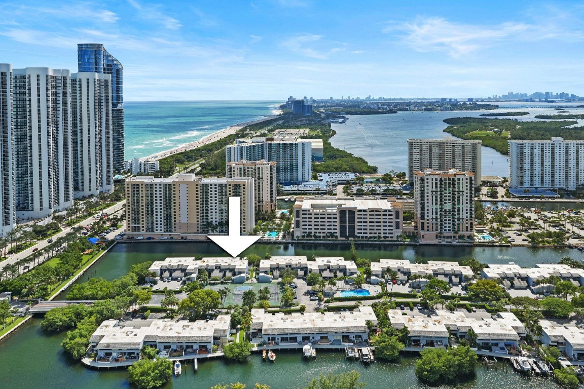 POINCIANA IS YT & RCQ CLU - Residential