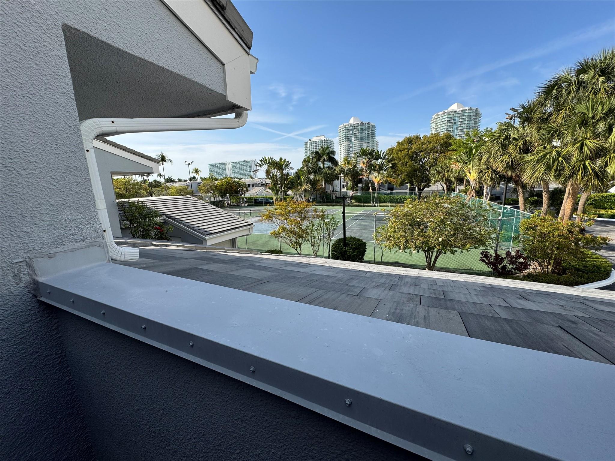 POINCIANA IS YT & RCQ CLU - Residential