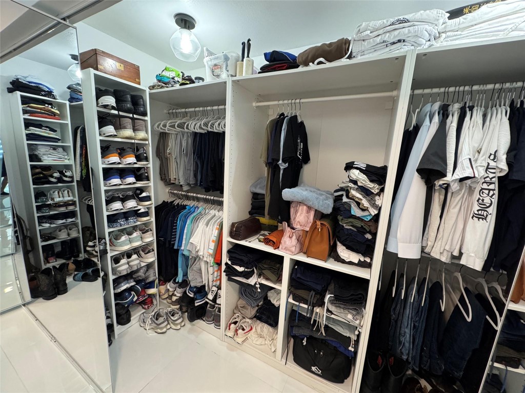 POINCIANA IS YT & RCQ CLU - Residential