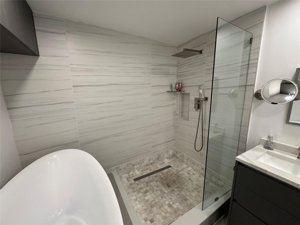 POINCIANA IS YT & RCQ CLU - Residential