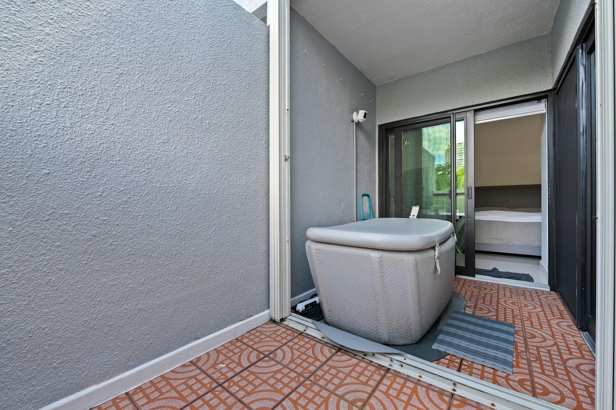 POINCIANA IS YT & RCQ CLU - Residential
