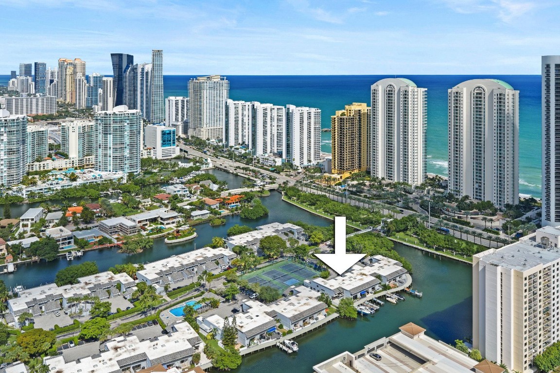 POINCIANA IS YT & RCQ CLU - Residential