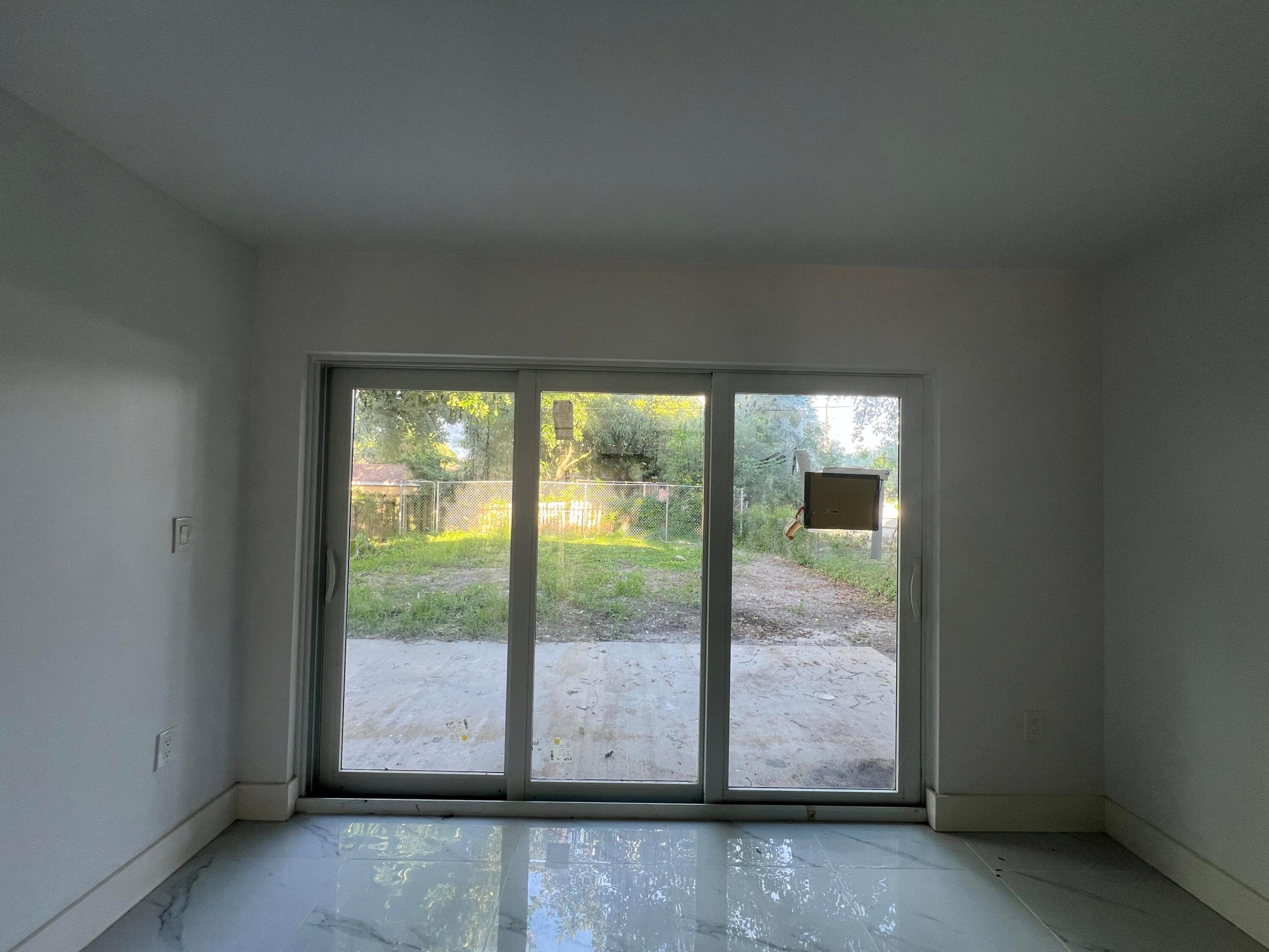 EDGEWOOD SOUTH CONDO - Residential