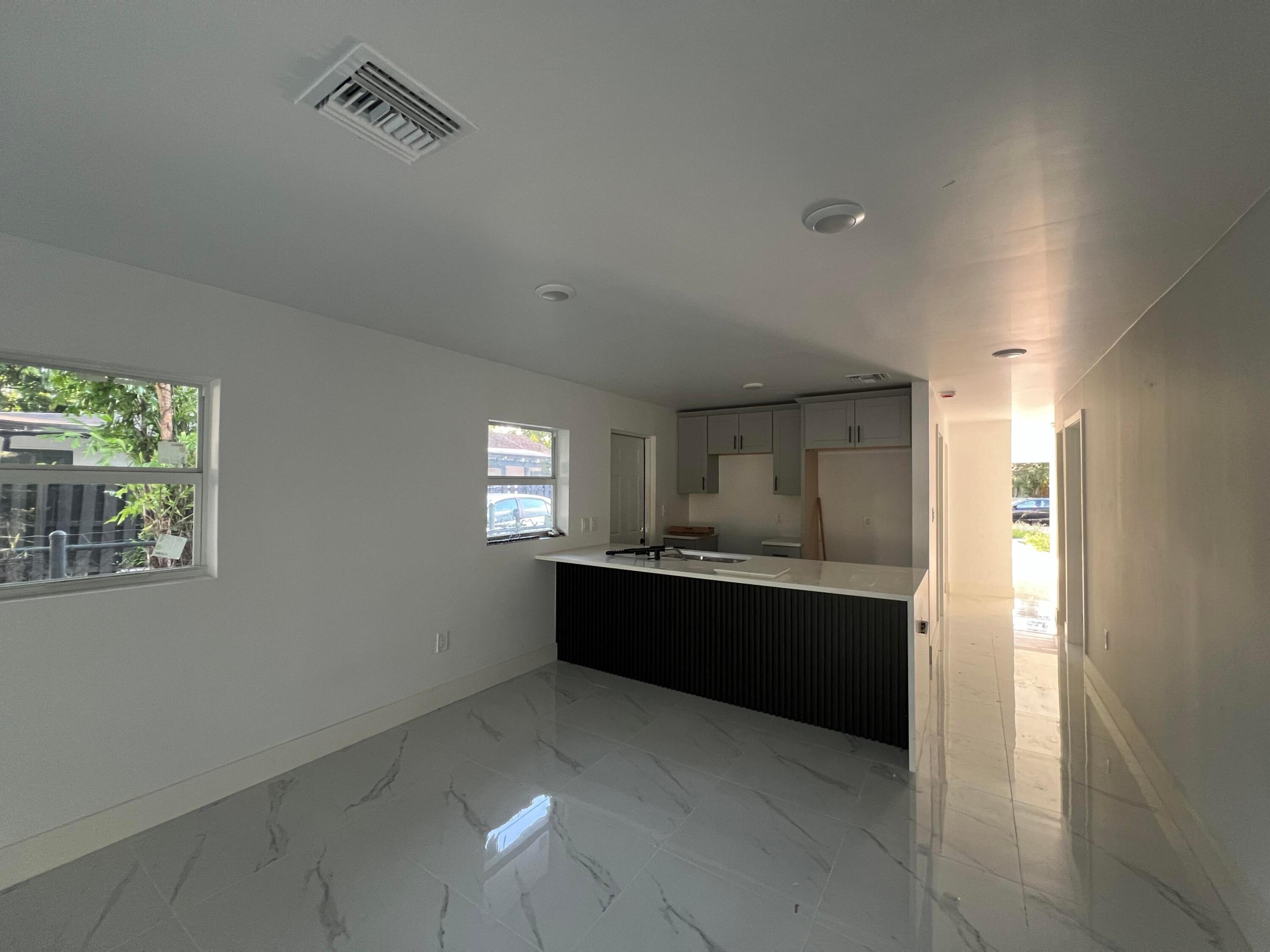 EDGEWOOD SOUTH CONDO - Residential