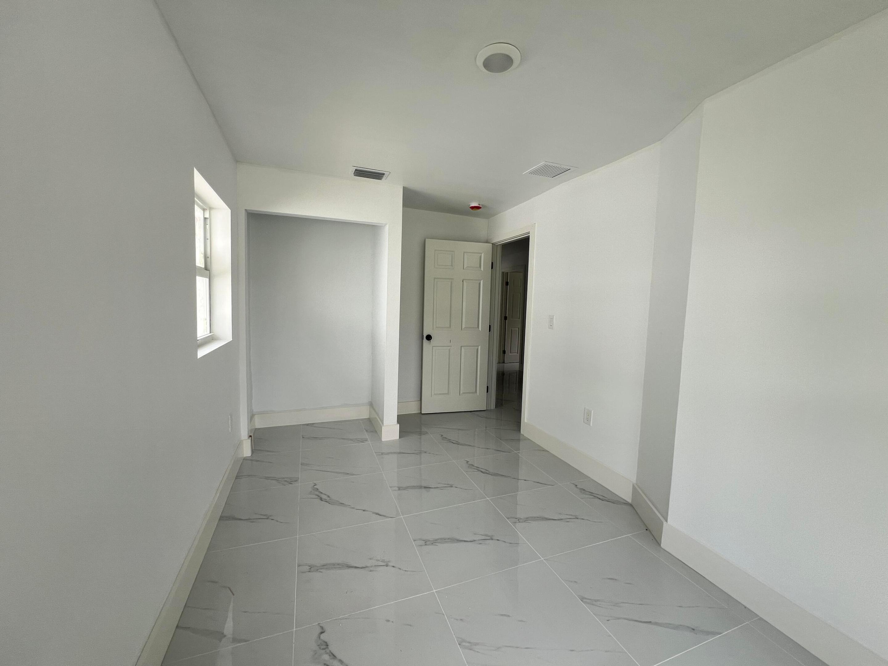 EDGEWOOD SOUTH CONDO - Residential