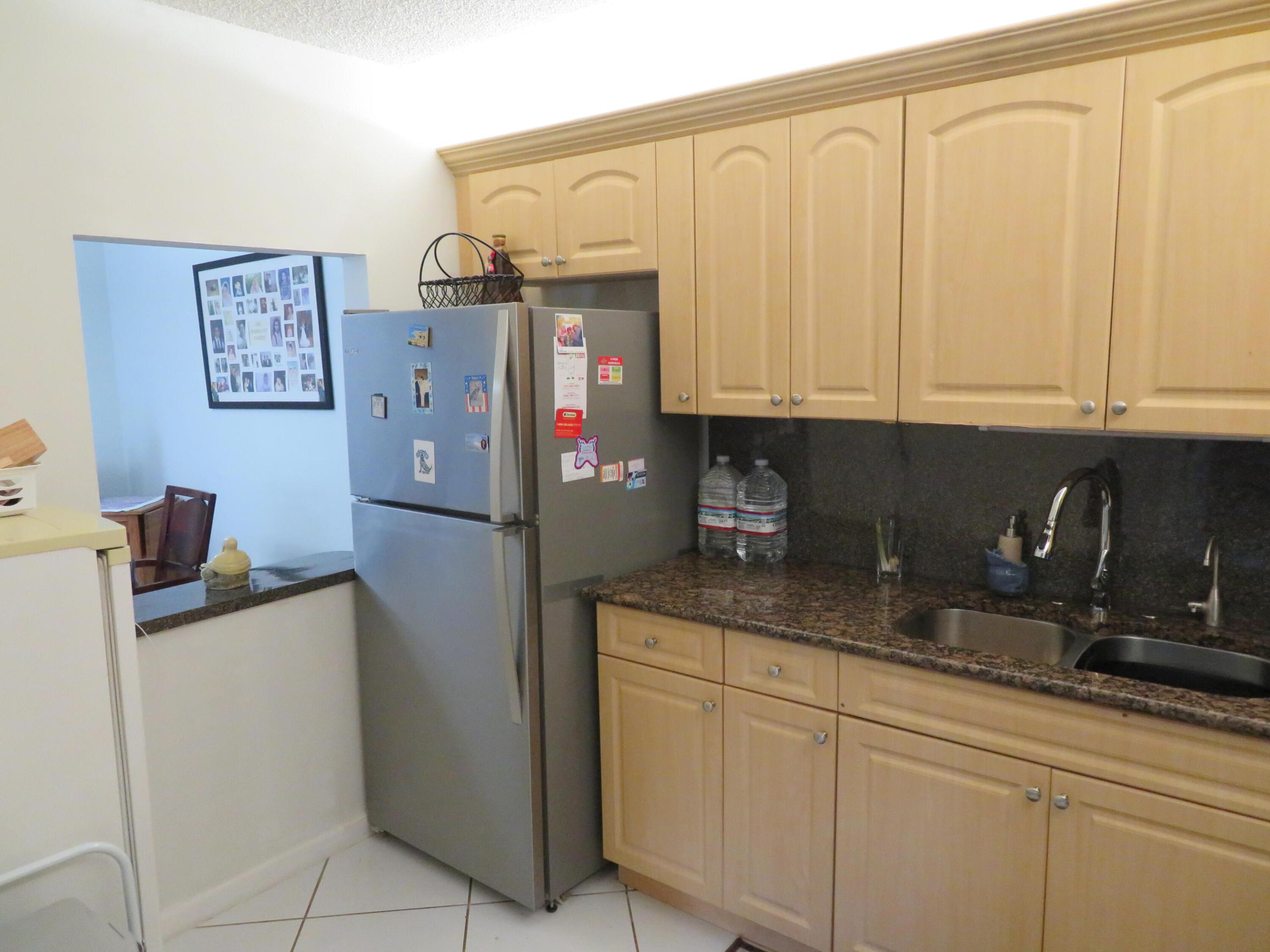 EDGEWOOD SOUTH CONDO - Residential