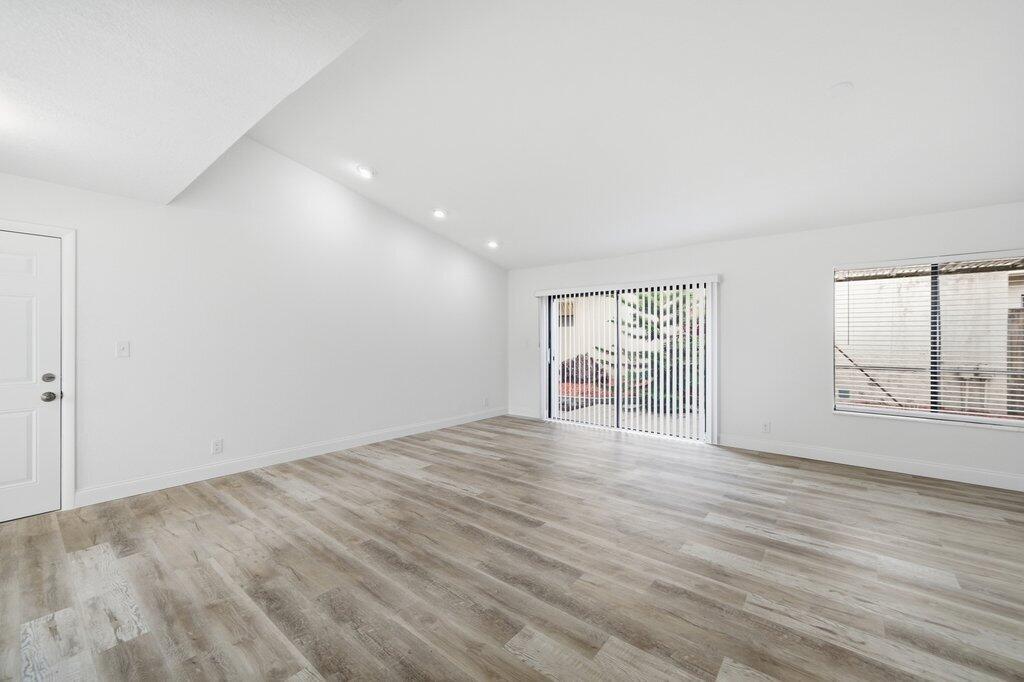 RAINBERRY LAKE PH IV-A - Residential