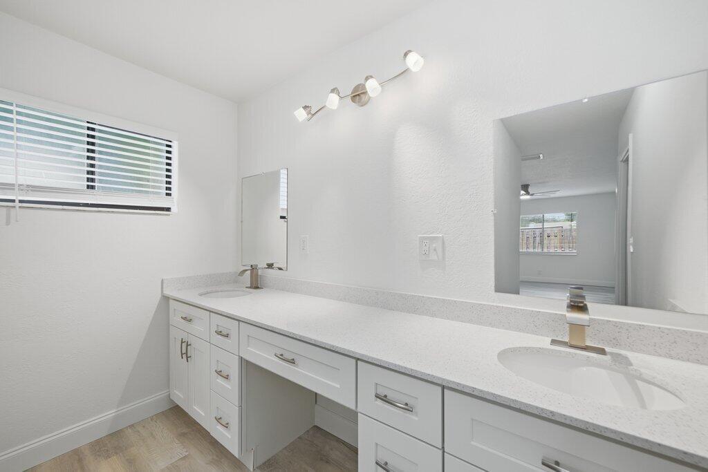 RAINBERRY LAKE PH IV-A - Residential